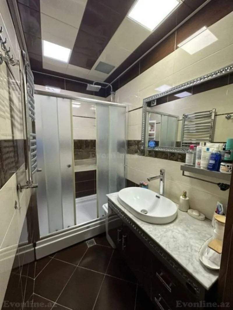 Satılır 4 otaqlı Mənzil Köhnə tikili 100 m² 4-cü mikrorayon - şəkil 11