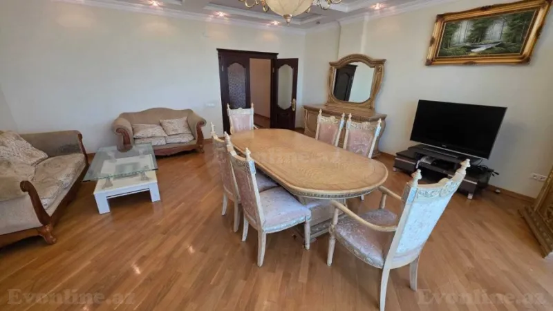 Satılır 4 otaqlı Mənzil Yeni tikili 180 m² Gənclik m. - şəkil 2