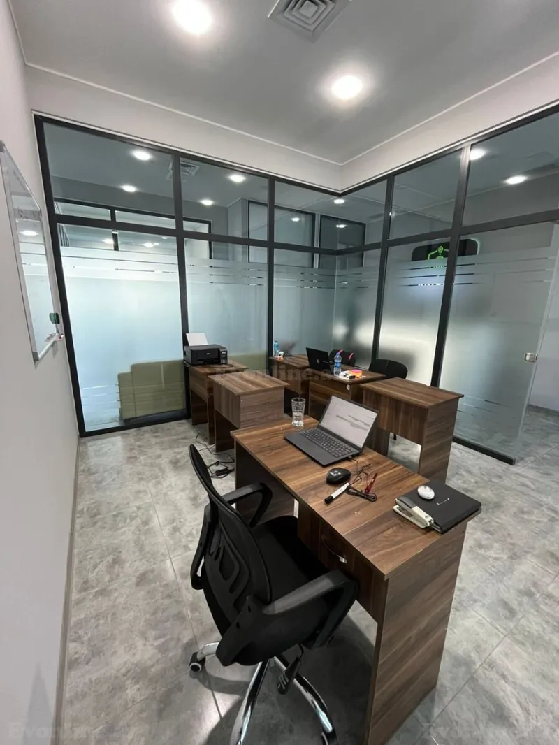 Kirayə verilir Ofis 14 m² Xətai m. - şəkil 3