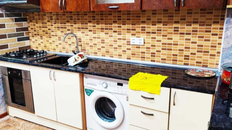 Kirayə verilir 2 otaqlı Mənzil Yeni tikili 94 m² Nərimanov r. - şəkil 11