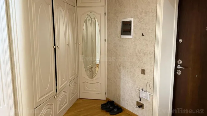 Satılır 4 otaqlı Mənzil Yeni tikili 220 m² Nərimanov r. - şəkil 11