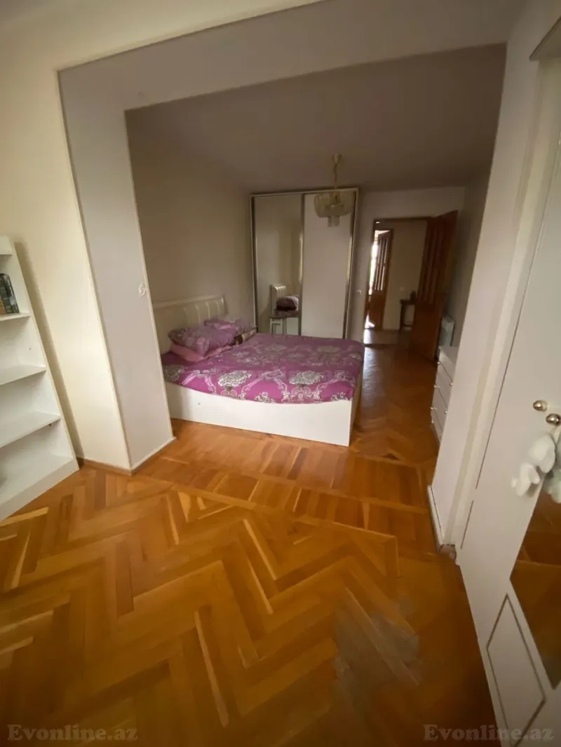 Satılır 3 otaqlı Mənzil Köhnə tikili 80 m² Yasamal r. - şəkil 10