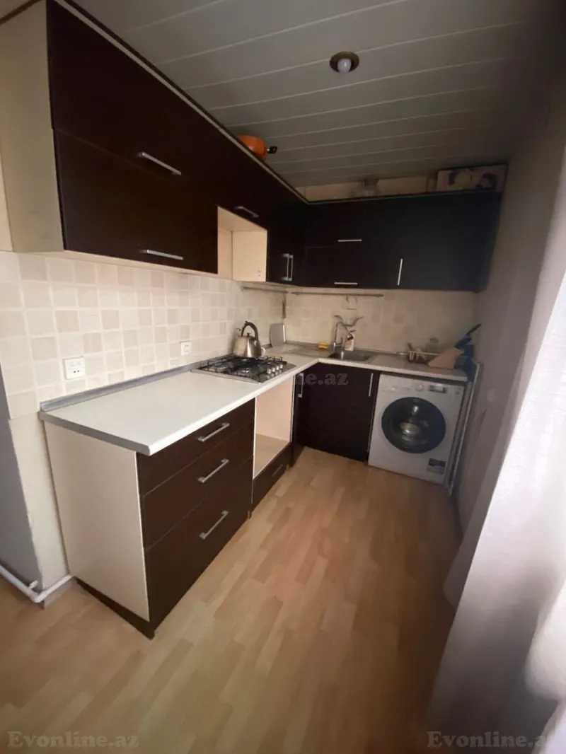 Satılır 3 otaqlı Mənzil Köhnə tikili 80 m² Yasamal r. - şəkil 13