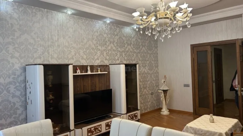 Satılır 3 otaqlı Mənzil Yeni tikili 135 m² Nəsimi r. - şəkil 3