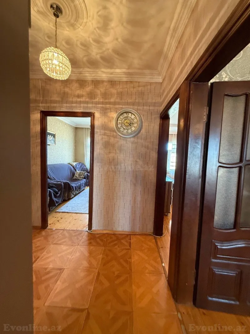 Satılır 4 otaqlı Mənzil Köhnə tikili 110 m² Yeni Yasamal - şəkil 13