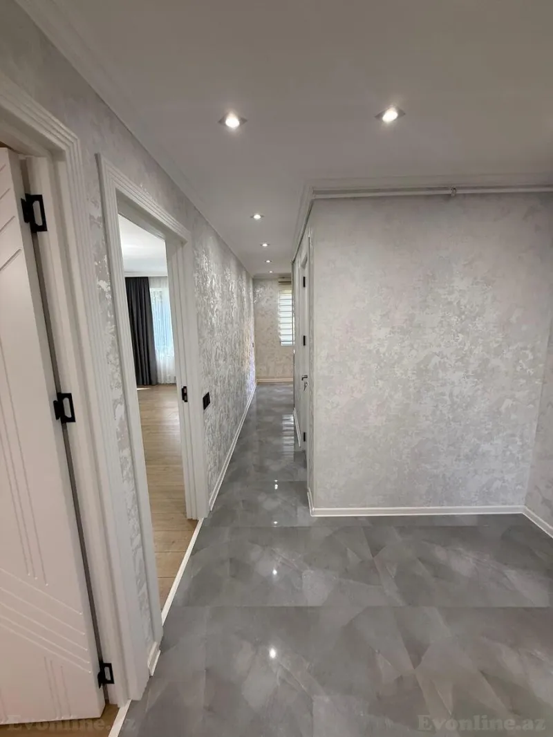 Satılır 3 otaqlı Mənzil Köhnə tikili 75 m² Neftçilər m. - şəkil 10