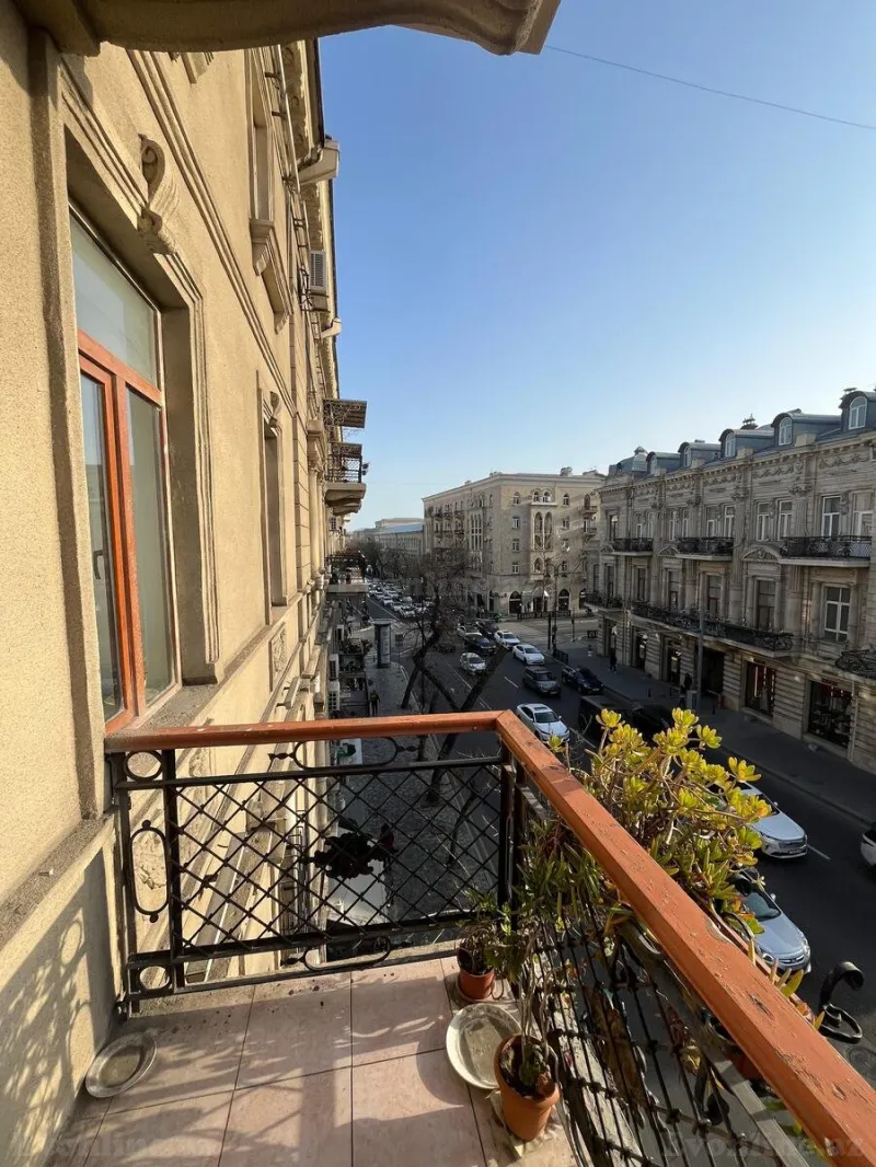 Kirayə verilir Ofis 40 m² 28 May m. - şəkil 5