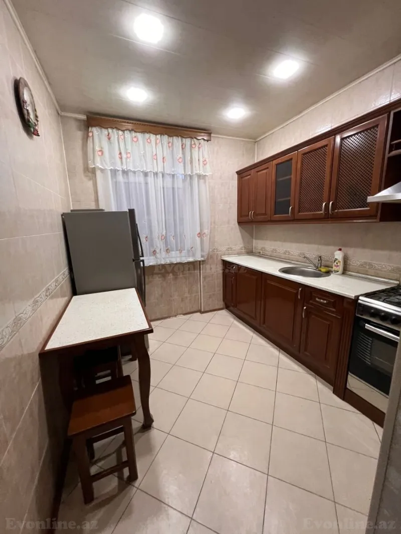 Kirayə verilir 2 otaqlı Mənzil Köhnə tikili 61 m² Nəriman Nərimanov m. - şəkil 5