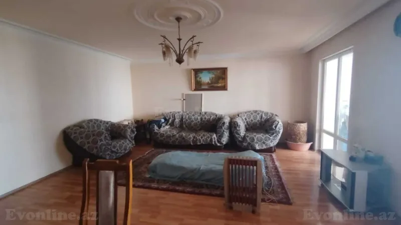 Satılır 4 otaqlı Mənzil Köhnə tikili 100 m² Elmlər Akademiyası m. - şəkil 3