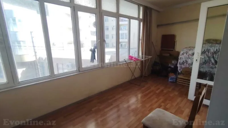 Satılır 4 otaqlı Mənzil Köhnə tikili 100 m² Elmlər Akademiyası m. - şəkil 8