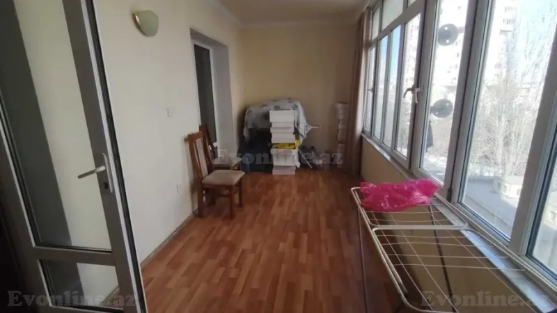 Satılır 4 otaqlı Mənzil Köhnə tikili 100 m² Elmlər Akademiyası m. - şəkil 10