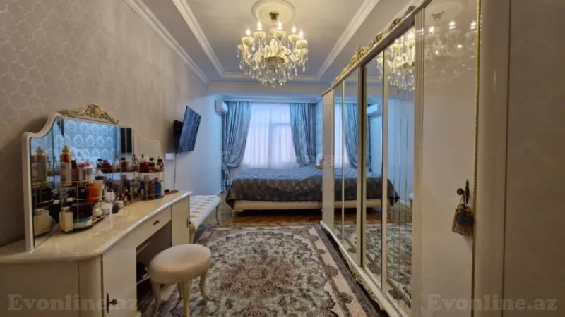 Satılır 4 otaqlı Mənzil Yeni tikili 160 m² 28 May m. - şəkil 6