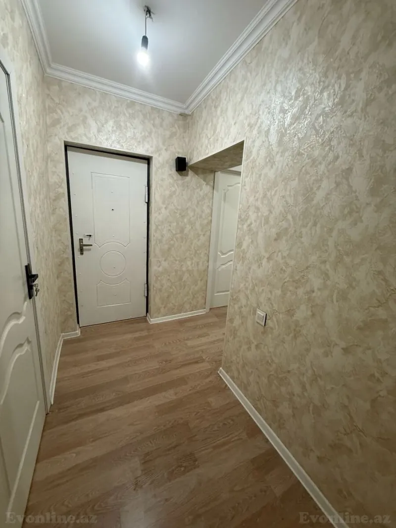 Satılır 2 otaqlı Mənzil Köhnə tikili 65 m² Abşeron r.
