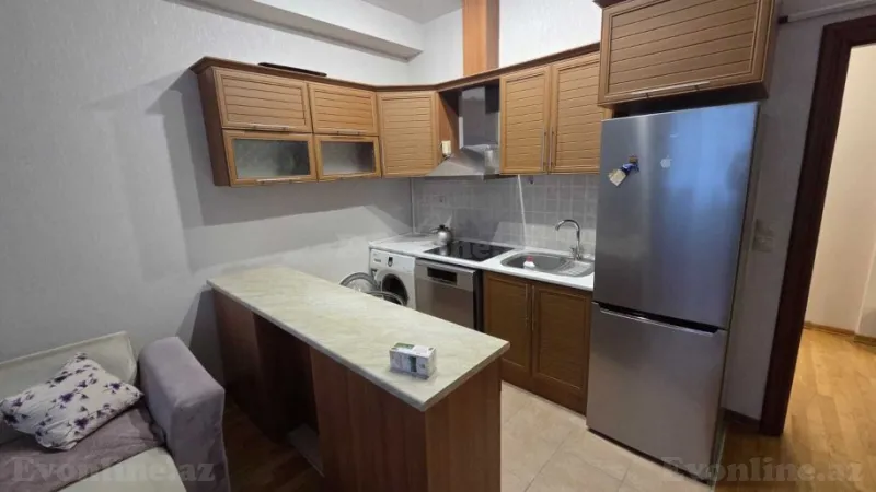 Kirayə verilir 2 otaqlı Mənzil Yeni tikili 83 m² Gənclik m. - şəkil 3