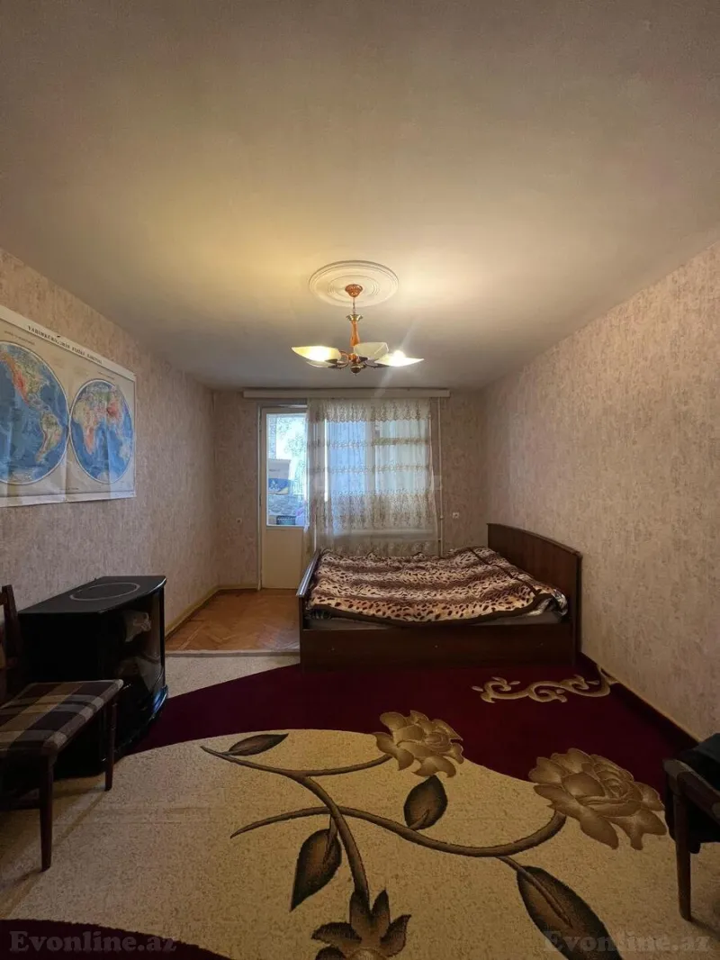 Satılır 3 otaqlı Mənzil Köhnə tikili 70 m² İnşaatçılar m. - şəkil 7