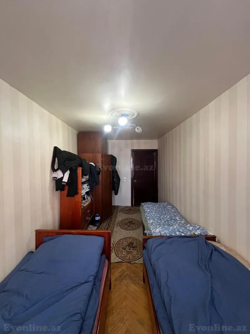 Satılır 3 otaqlı Mənzil Köhnə tikili 70 m² İnşaatçılar m. - şəkil 9