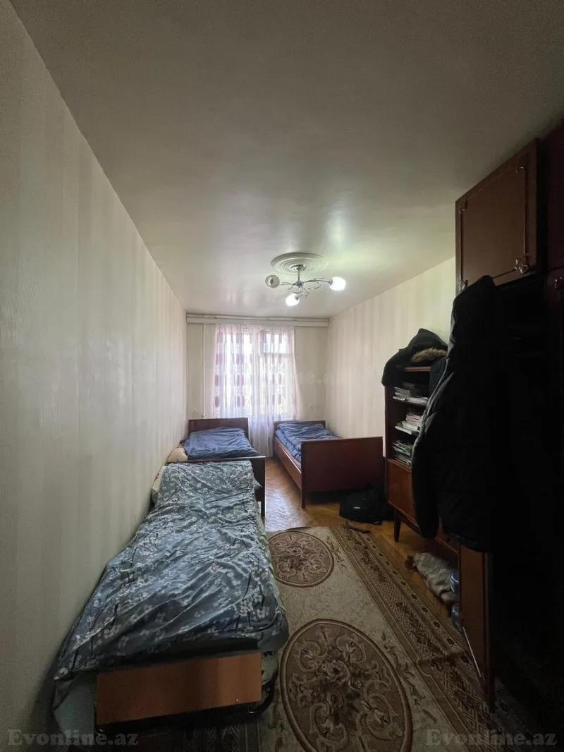 Satılır 3 otaqlı Mənzil Köhnə tikili 70 m² İnşaatçılar m. - şəkil 10