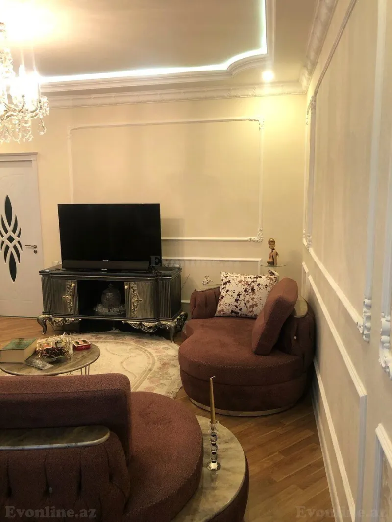 Satılır 5 otaqlı Mənzil Yeni tikili 170 m² İnşaatçılar m. - şəkil 8