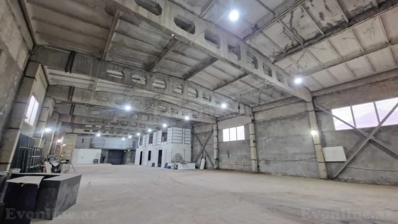 Kirayə verilir Obyekt 1150 m² Binəqədi r.
