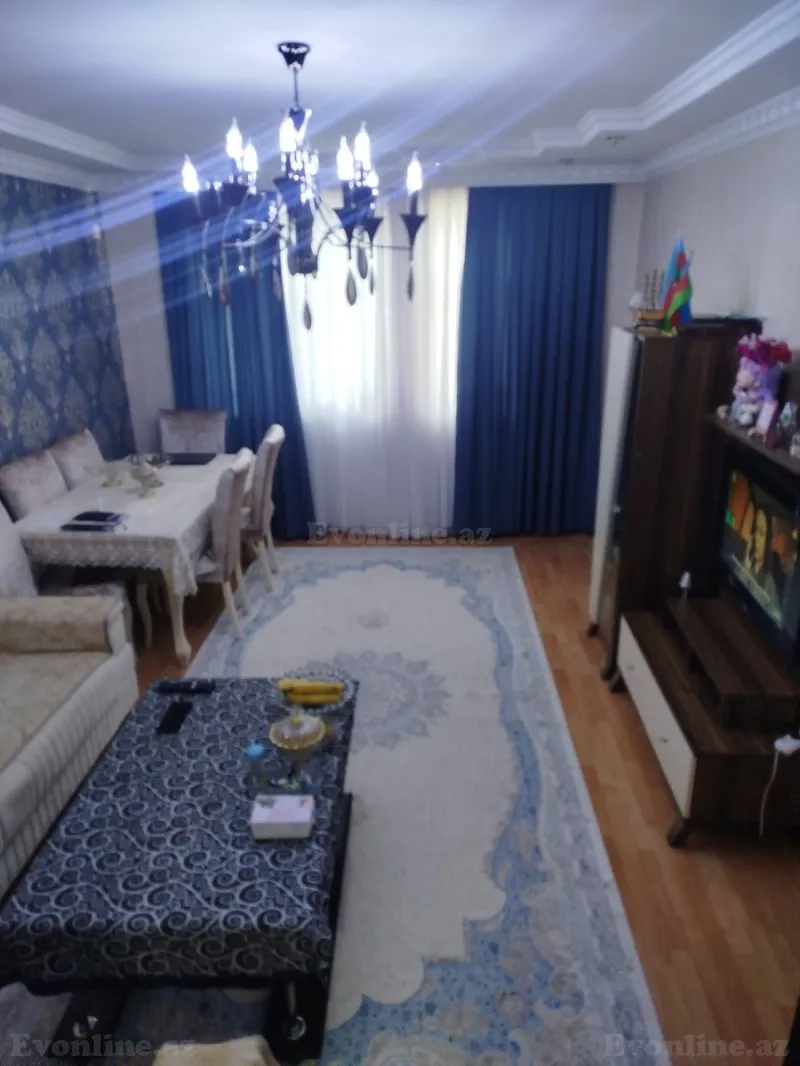 Satılır 3 otaqlı Mənzil Köhnə tikili 69 m² Əmircan