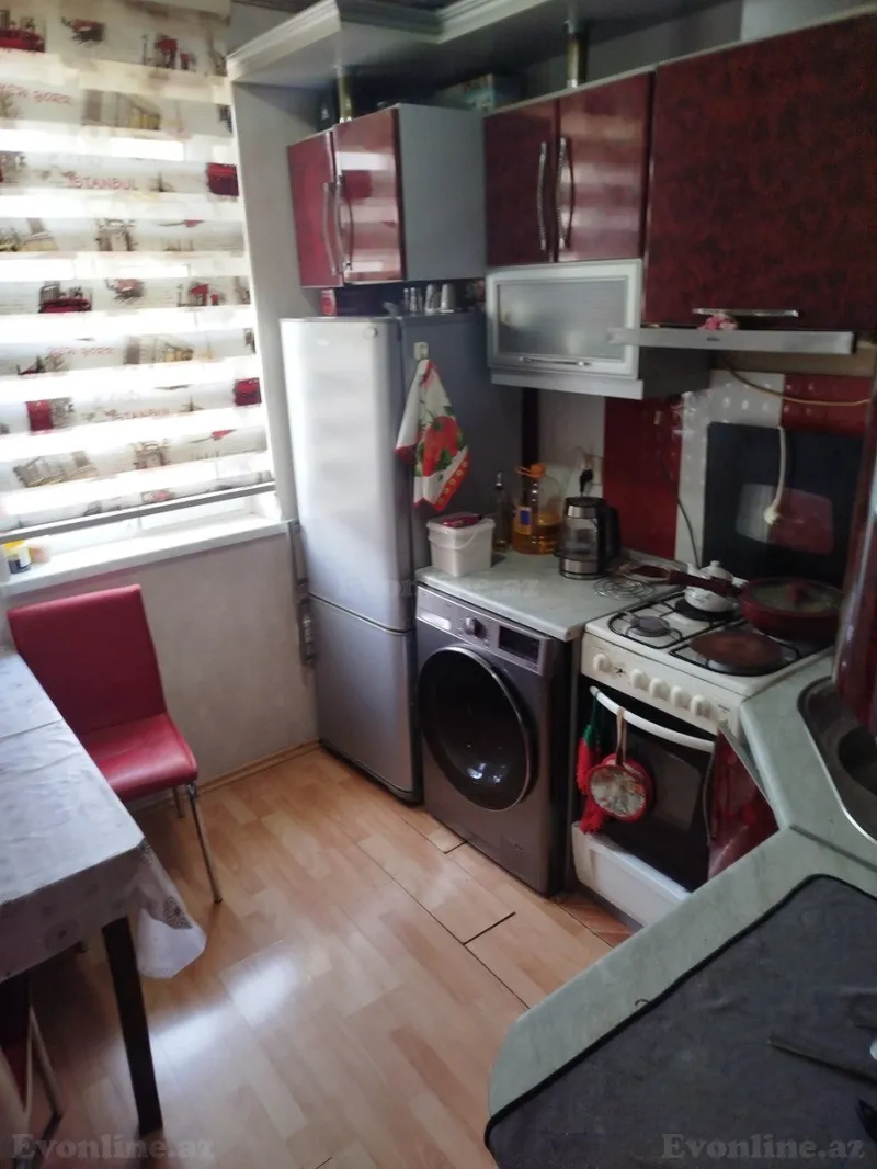 Satılır 3 otaqlı Mənzil Köhnə tikili 69 m² Əmircan - şəkil 4