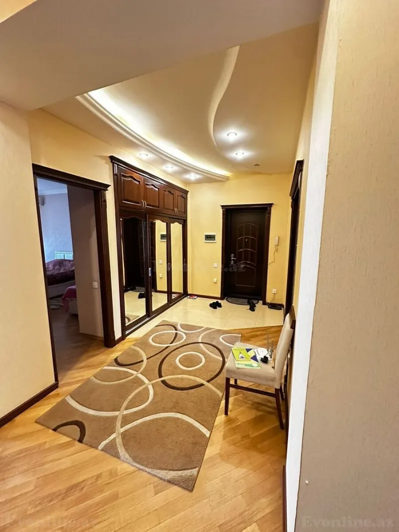 Kirayə verilir 3 otaqlı Mənzil Yeni tikili 155 m² 8 Noyabr m. - şəkil 3