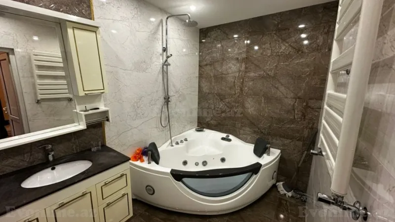 Kirayə verilir 3 otaqlı Mənzil Yeni tikili 155 m² 8 Noyabr m. - şəkil 16