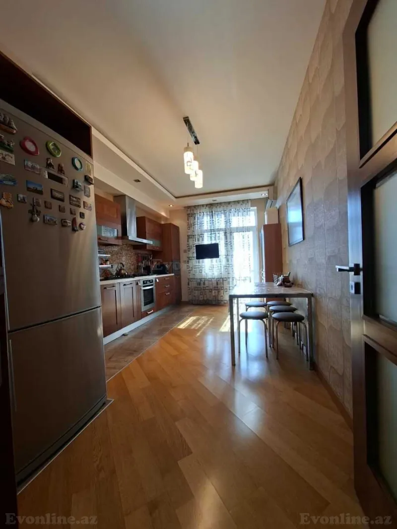 Satılır 4 otaqlı Mənzil Yeni tikili 159 m² Xətai m. - şəkil 3