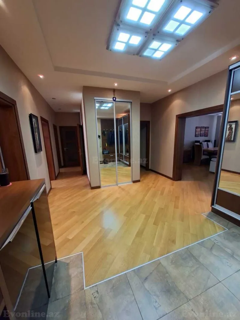 Satılır 4 otaqlı Mənzil Yeni tikili 159 m² Xətai m. - şəkil 7