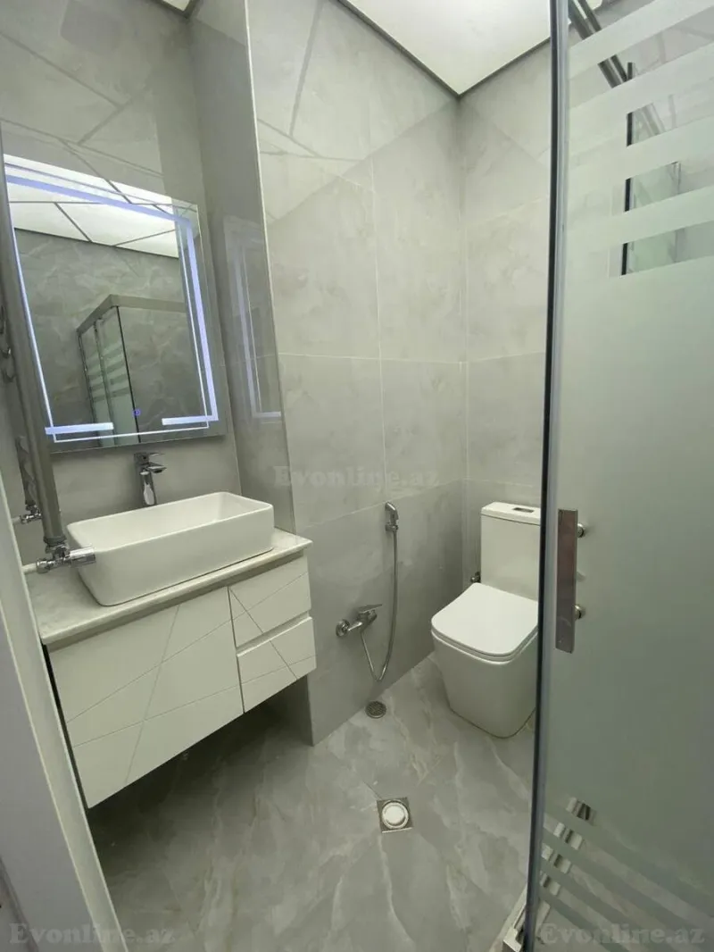 Satılır 2 otaqlı Mənzil Yeni tikili 60 m² Neftçilər m. - şəkil 9