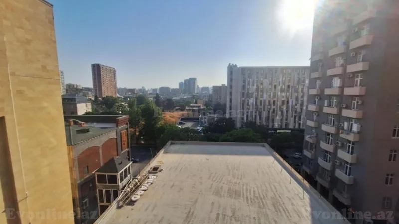 Satılır 4 otaqlı Mənzil Yeni tikili 200 m² Nərimanov r. - şəkil 16