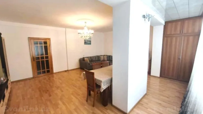 Satılır 3 otaqlı Mənzil Köhnə tikili 102 m² Memar Əcəmi m. - şəkil 4