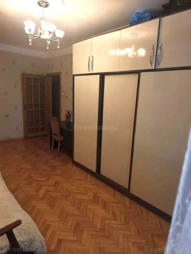 Satılır 3 otaqlı Mənzil Köhnə tikili 102 m² Memar Əcəmi m. - şəkil 18