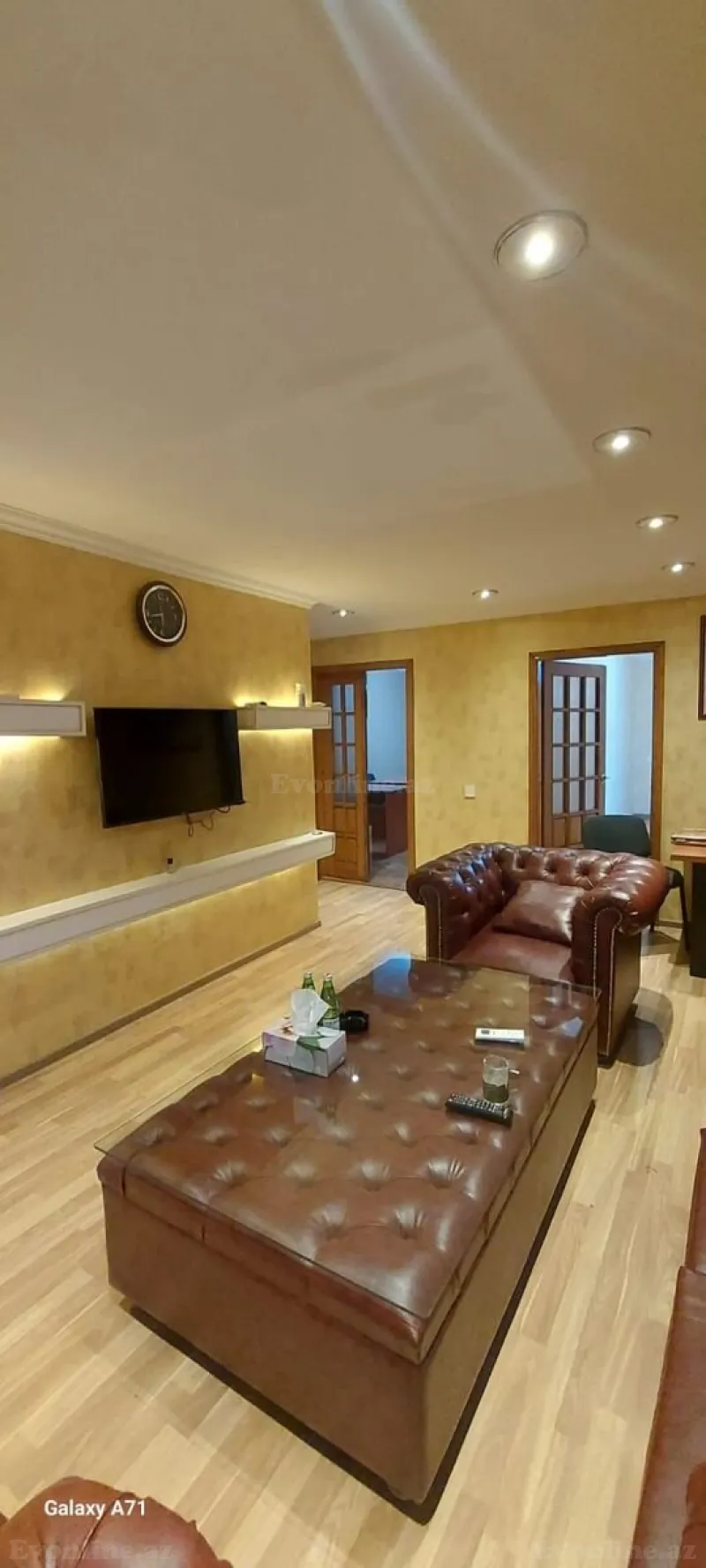 Kirayə verilir Ofis 100 m² 28 May m.