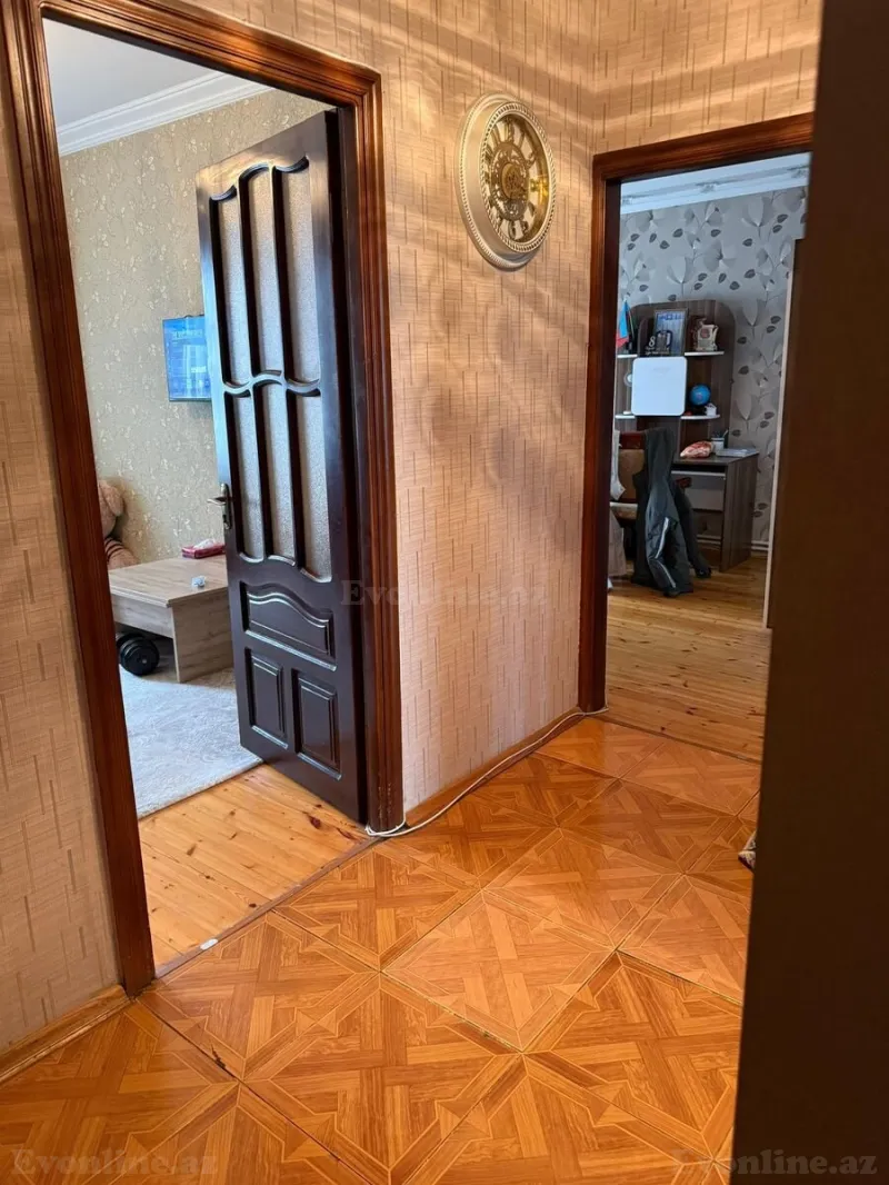 Satılır 4 otaqlı Mənzil Köhnə tikili 110 m² Yeni Yasamal - şəkil 5