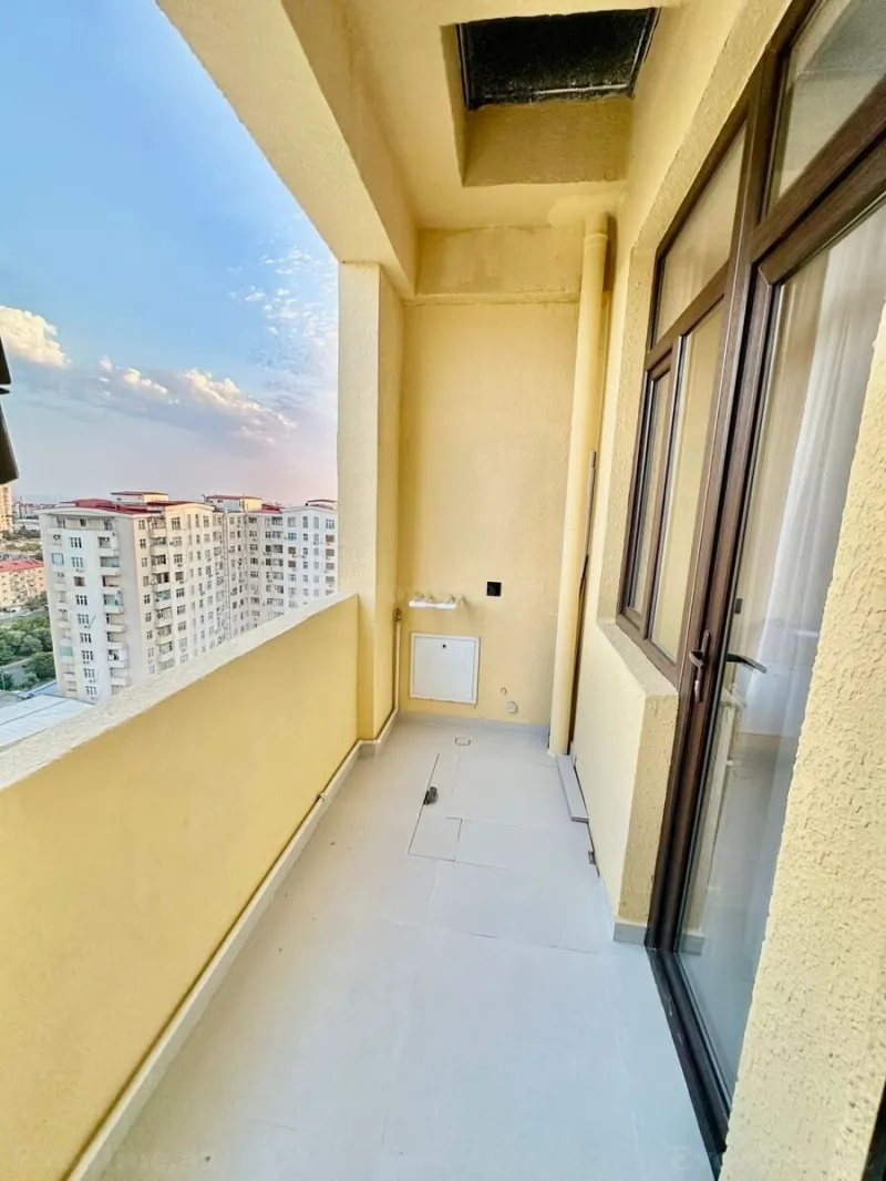 Satılır 2 otaqlı Mənzil Yeni tikili 53 m² Neftçilər m. - şəkil 16