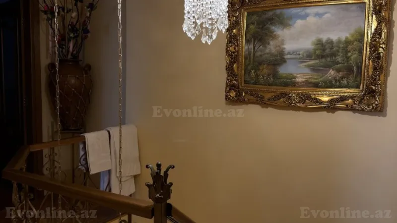 Kirayə verilir 4 otaqlı Mənzil Köhnə tikili 160 m² 28 May m. - şəkil 14