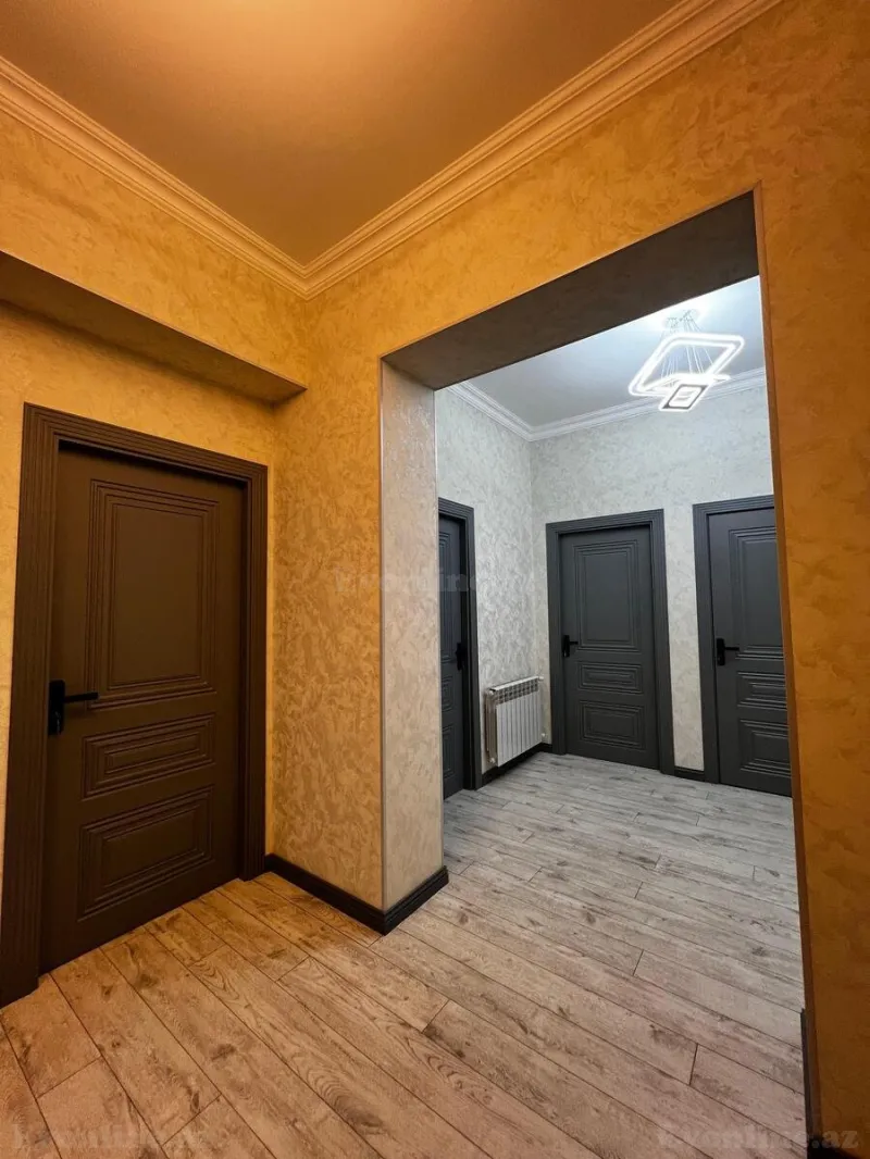 Satılır 2 otaqlı Mənzil Yeni tikili 63 m² Qara Qarayev m. - şəkil 2