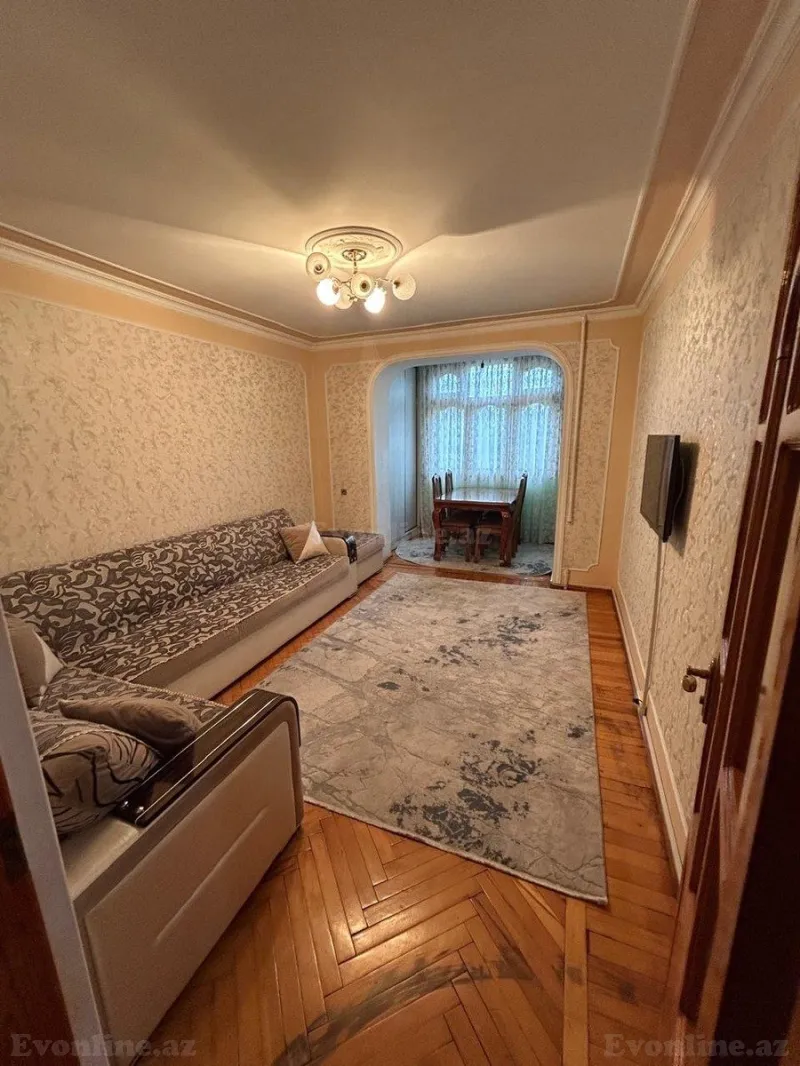 Satılır 2 otaqlı Mənzil Köhnə tikili 50 m² 8-ci kilometr - şəkil 2