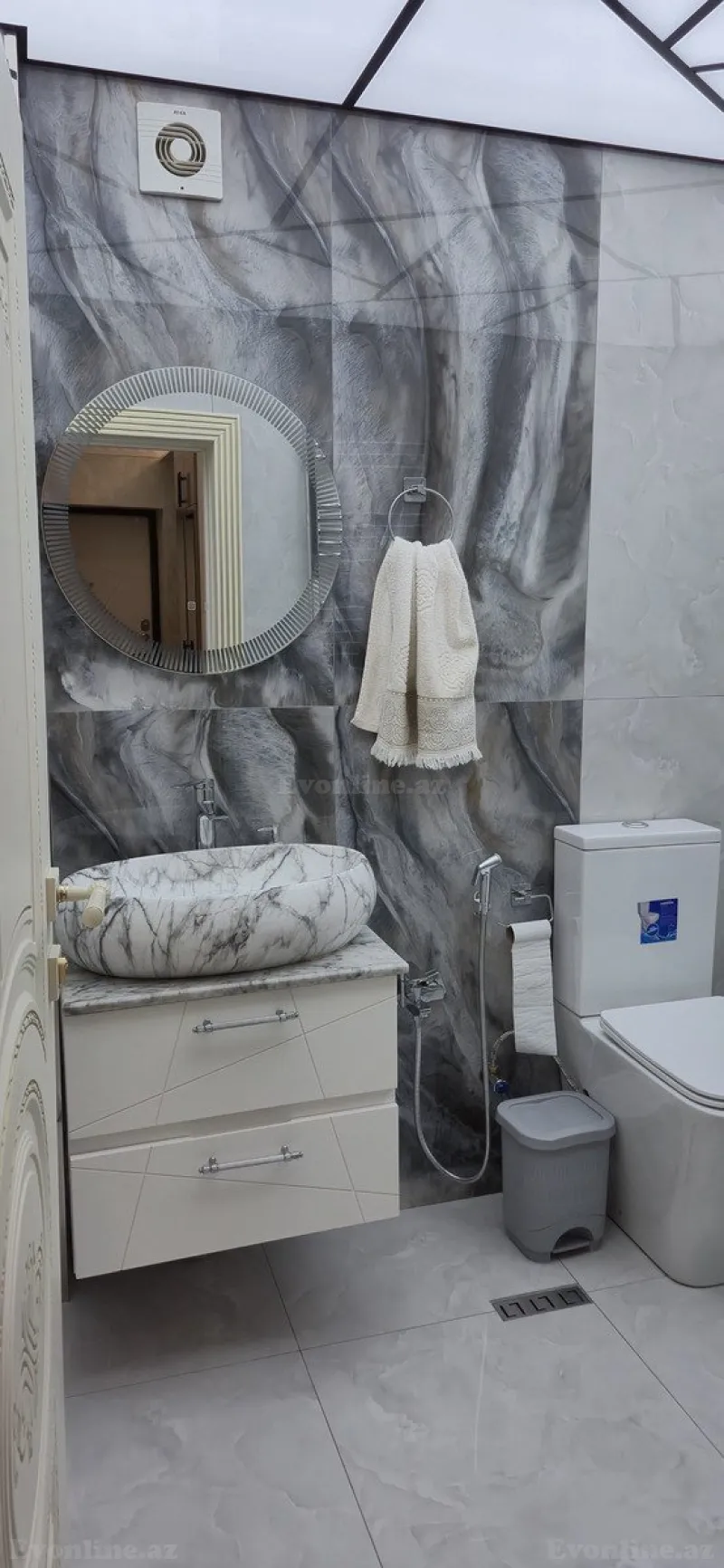 Satılır 3 otaqlı Mənzil Köhnə tikili 72.3 m² Gəncə - şəkil 19