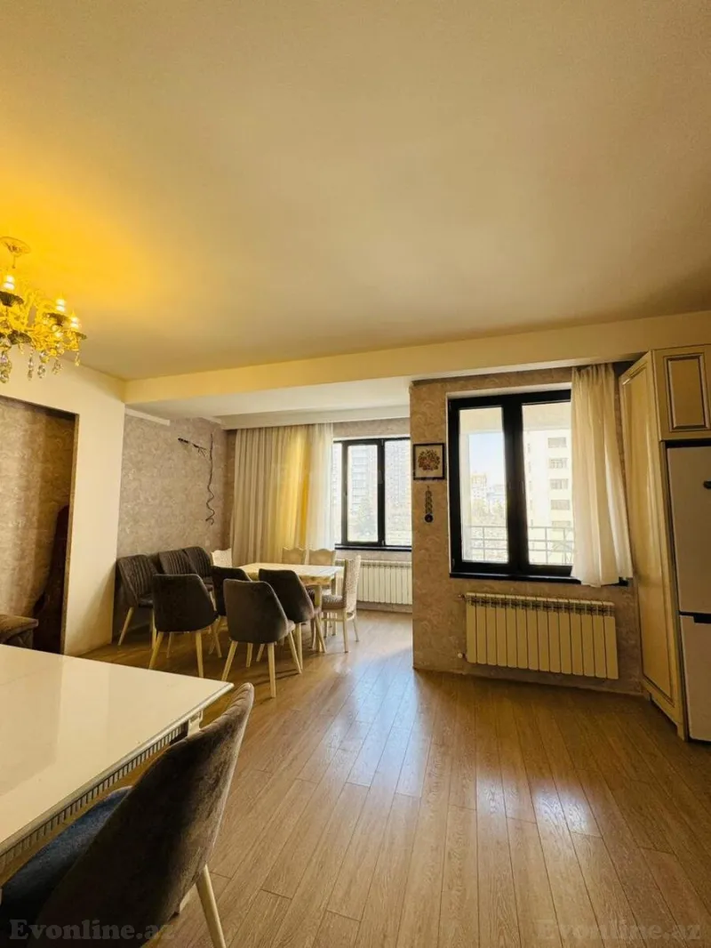 Satılır 3 otaqlı Mənzil Yeni tikili 110 m² 28 May m. - şəkil 3