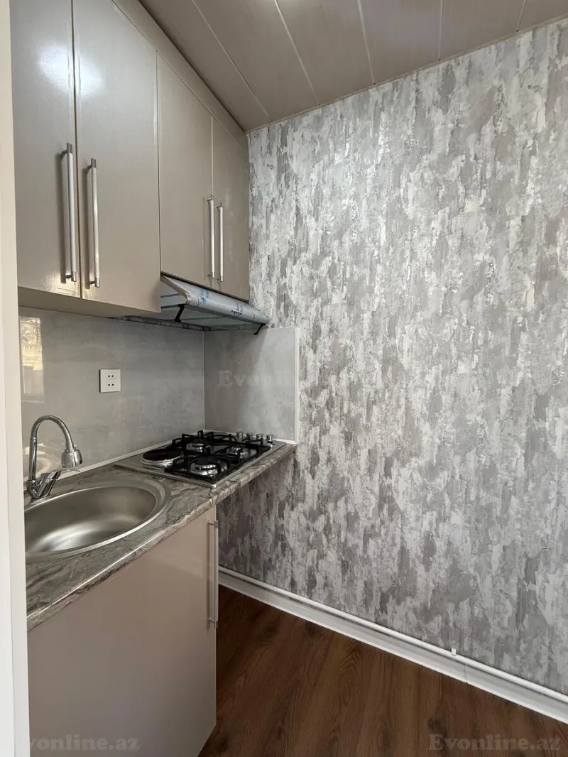 Satılır 3 otaqlı Mənzil Köhnə tikili 60 m² Həzi Aslanov m. - şəkil 7