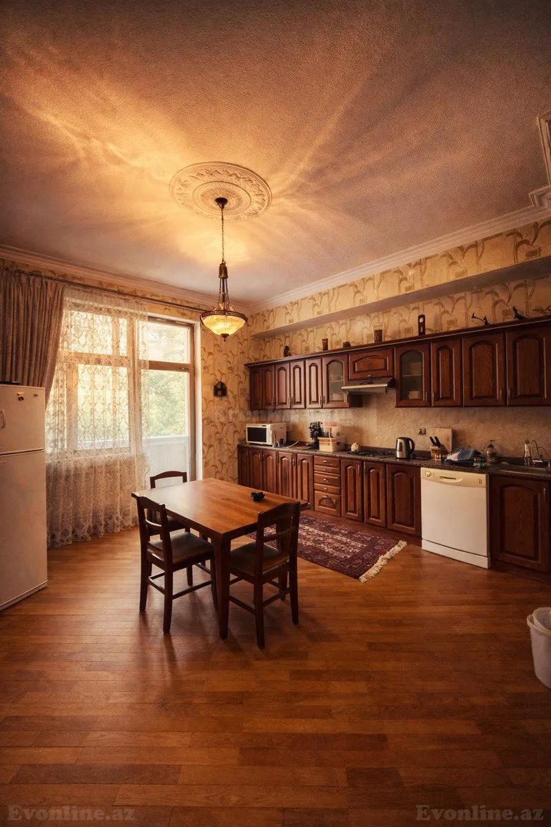 Satılır 3 otaqlı Mənzil Yeni tikili 160 m² Sahil m. - şəkil 3