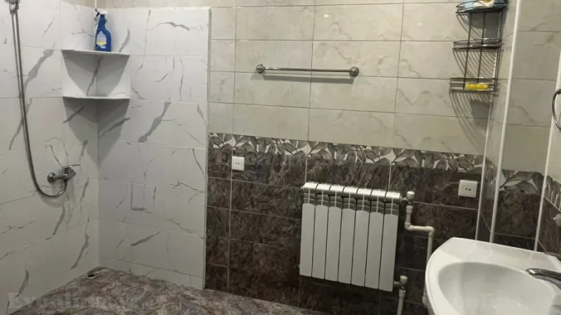 Kirayə verilir 3 otaqlı Mənzil Yeni tikili 75 m² Səbail r. - şəkil 4