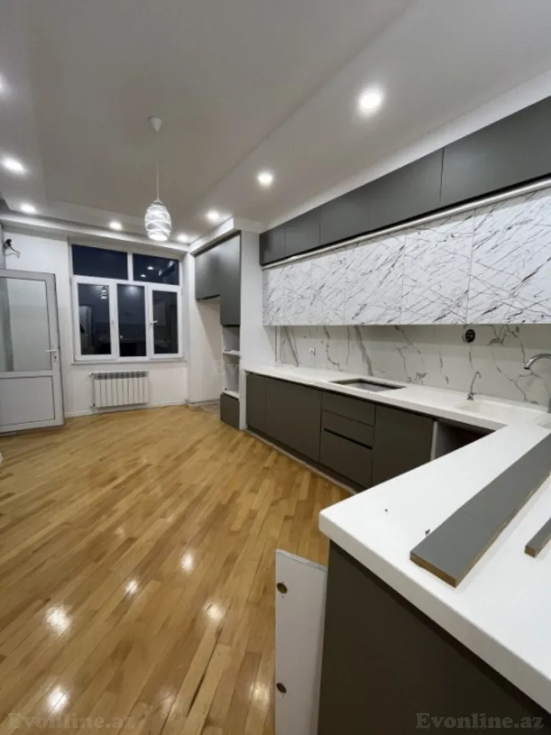 Satılır 3 otaqlı Mənzil Yeni tikili 115 m² 9-cu mikrorayon - şəkil 8