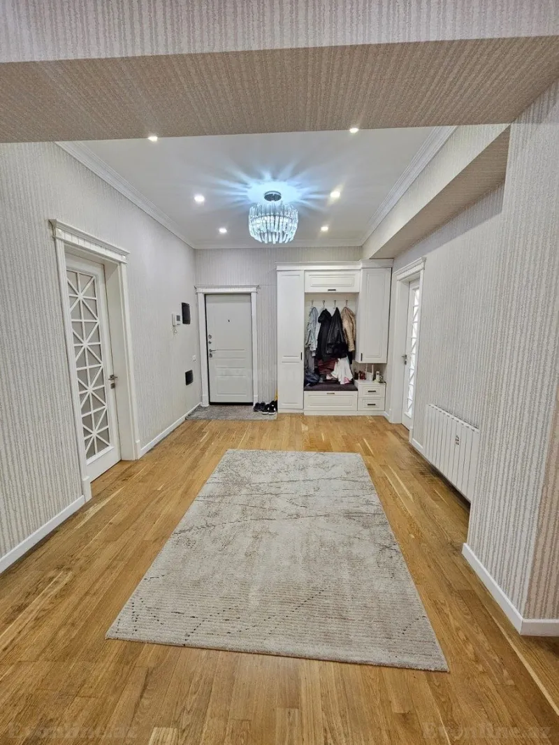 Satılır 4 otaqlı Mənzil Yeni tikili 210 m² 20 Yanvar m. - şəkil 13