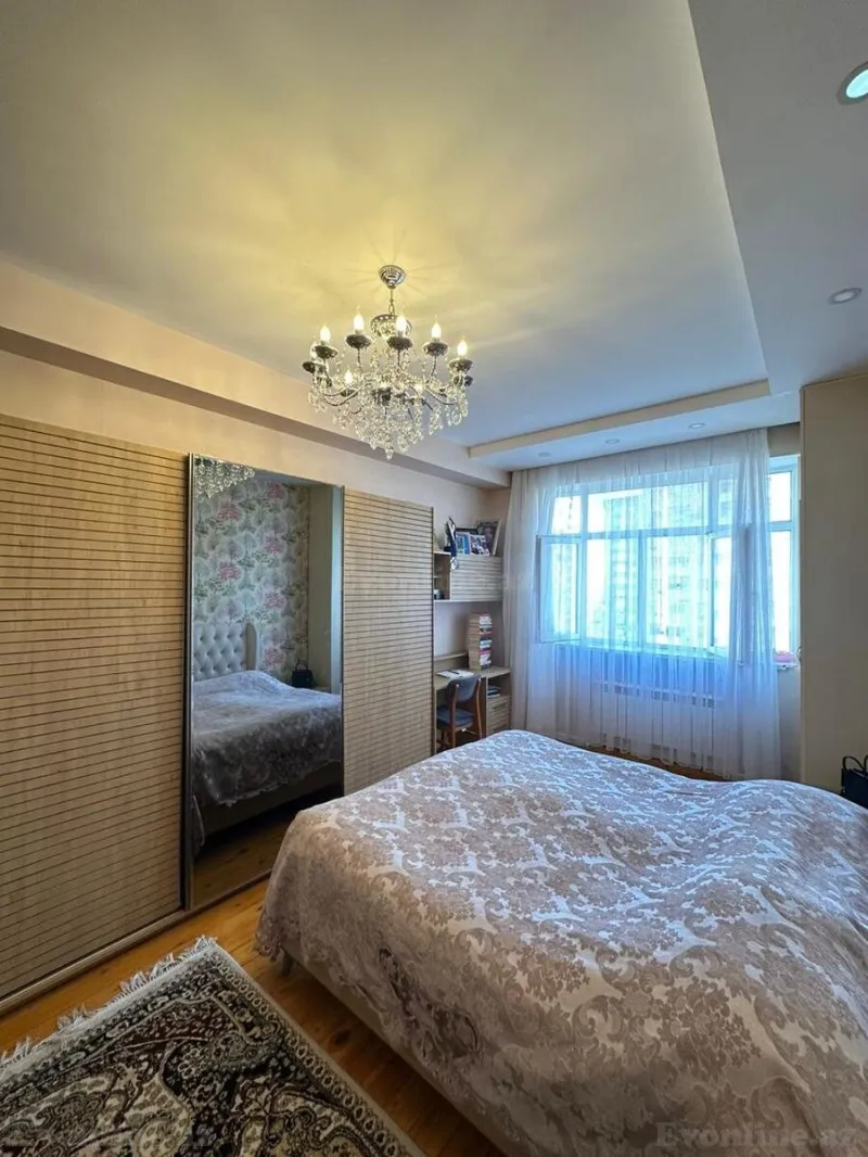 Satılır 3 otaqlı Mənzil Yeni tikili 90 m² Memar Əcəmi m. - şəkil 6