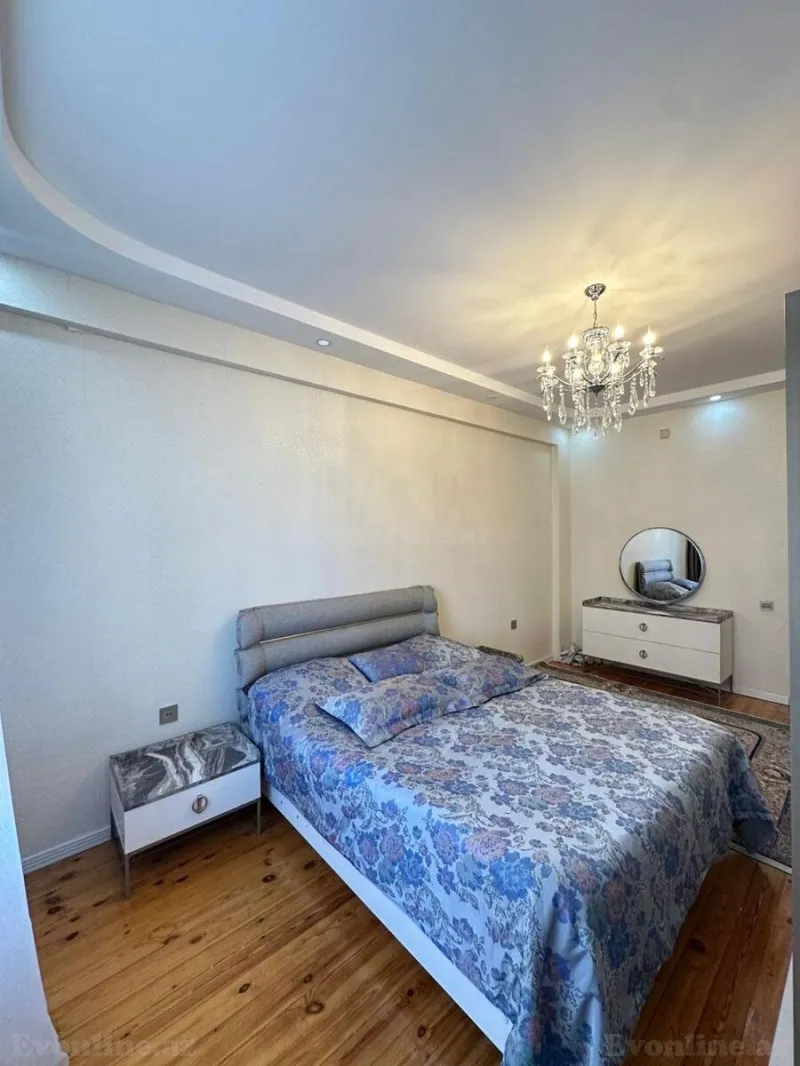 Satılır 3 otaqlı Mənzil Yeni tikili 90 m² Memar Əcəmi m. - şəkil 9