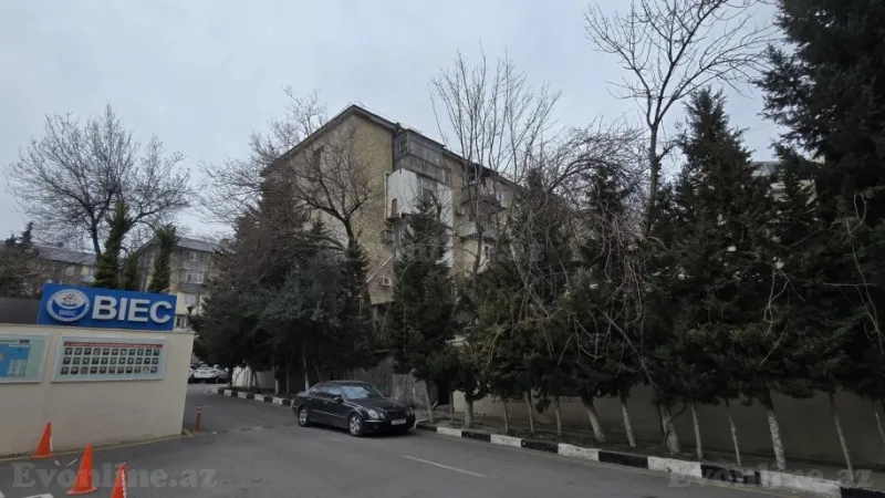 Satılır 2 otaqlı Mənzil Köhnə tikili 40.3 m² Yasamal - şəkil 12