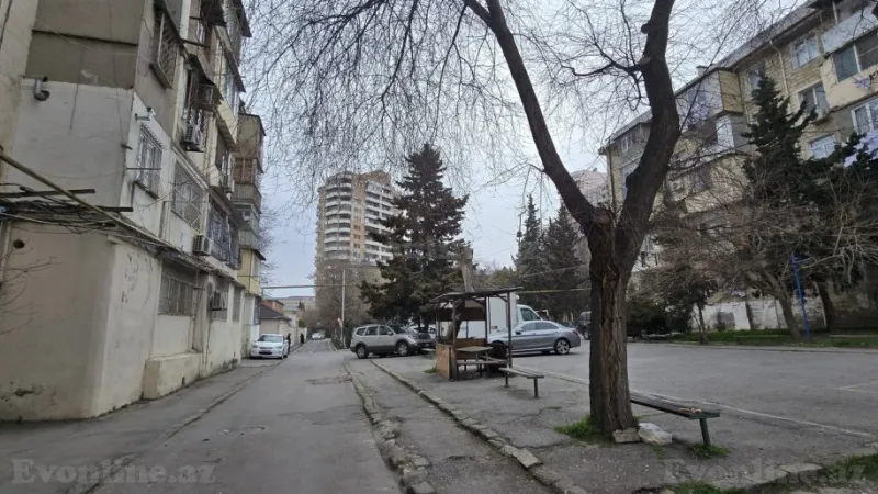 Satılır 2 otaqlı Mənzil Köhnə tikili 40.3 m² Yasamal - şəkil 13